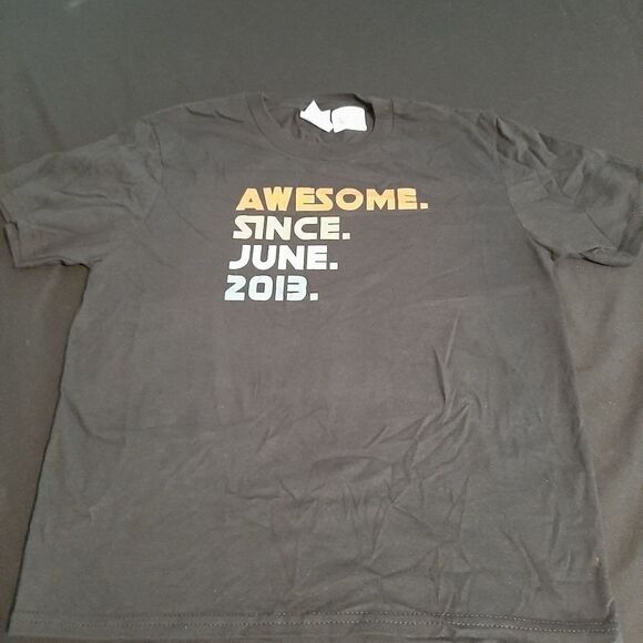 NWT Youth Small AWESOME.SINCE.JUNE.2013. T-Shirt - Picture 1 of 3